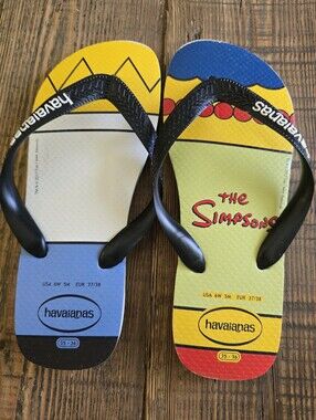 Havaianas The Simpsons Flip Flops - Yellow, Blue, Red, Black W6, M5